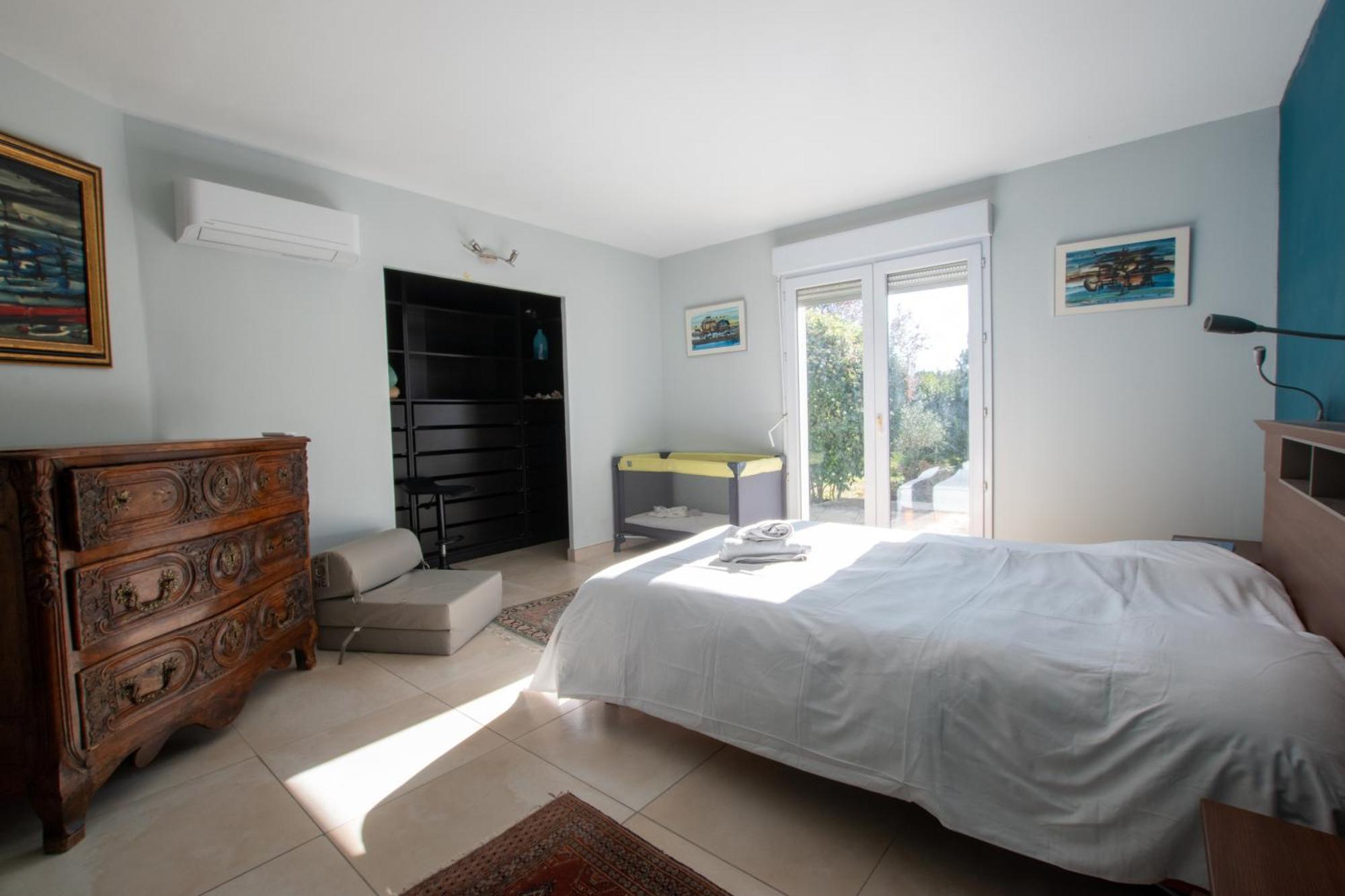 Ibis - Villa Avec Piscine, Jardin Et Parking Арль Экстерьер фото